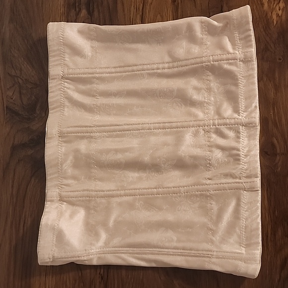 CORSETS SET OF 4 - Picture 8 of 10